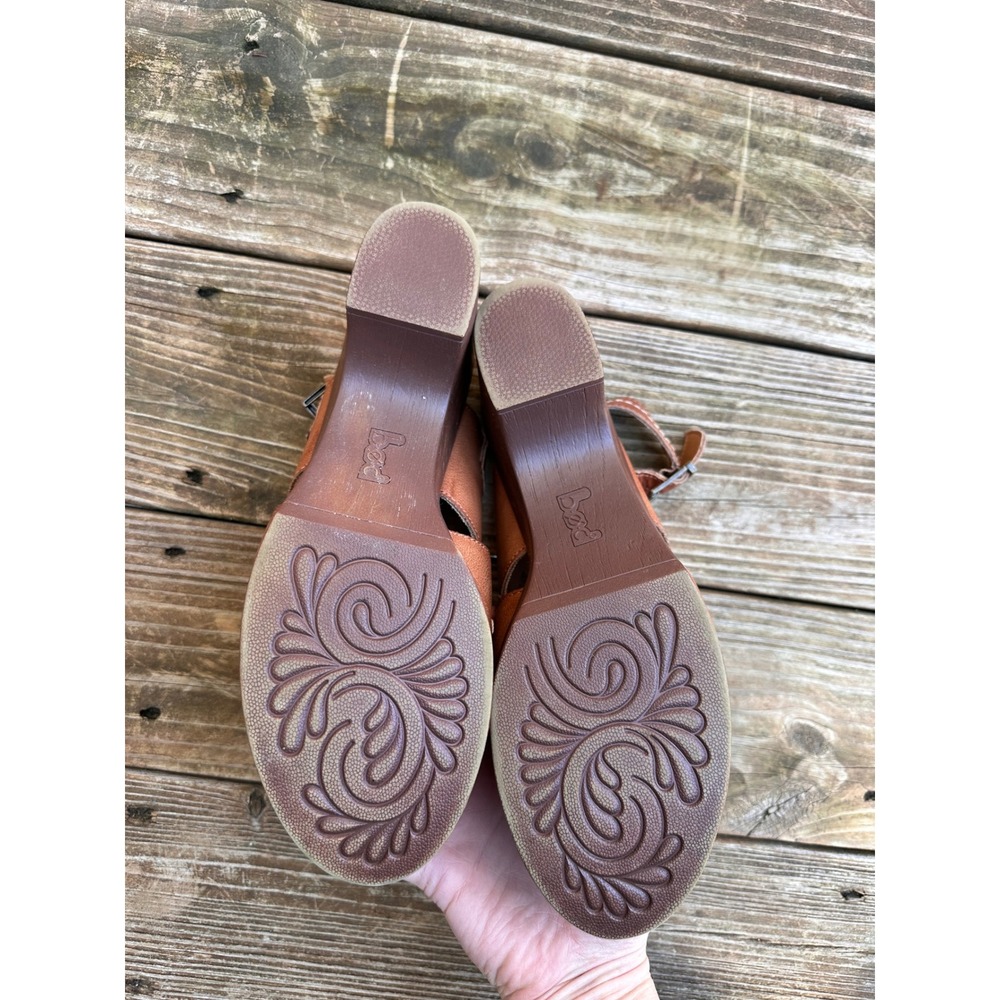 b.o.c. Born Concept Tan Slingback Platform Clogs Block Heel Shoes - Picture 8 of 8